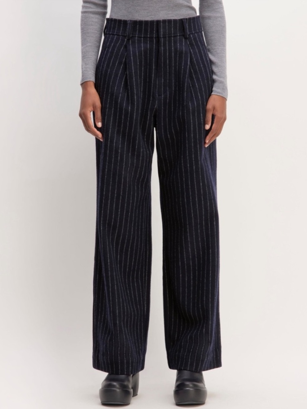 NWT Everlane The Draper Pant in Wool Pinstripe Navy White Wide Leg Size 4 $168